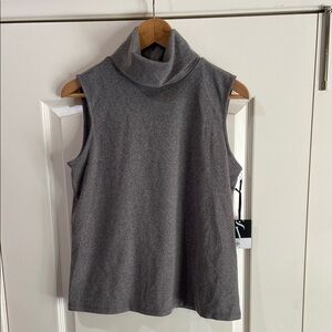 Simply Vera Grey Sleeveless Turtleneck Top size medium